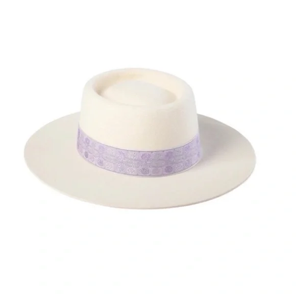 NWT Lack of Color Lavender Lolita Wool Hat Merino Wool Hat - Soft Lavender – Colorful Standard main image 3